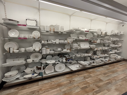 HomeGoods image