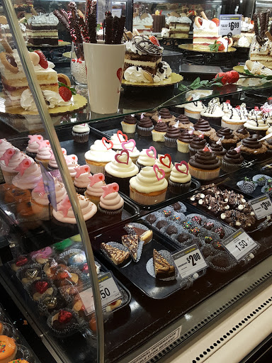 Grocery Store «Dillons», reviews and photos, 5311 SW 22nd Pl, Topeka, KS 66614, USA