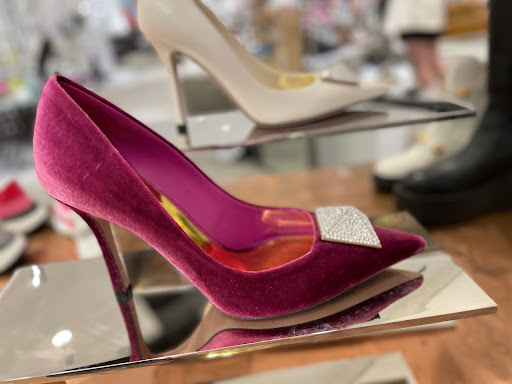 Department Store «Nordstrom Michigan Avenue», reviews and photos, 55 E Grand Ave, Chicago, IL 60611, USA