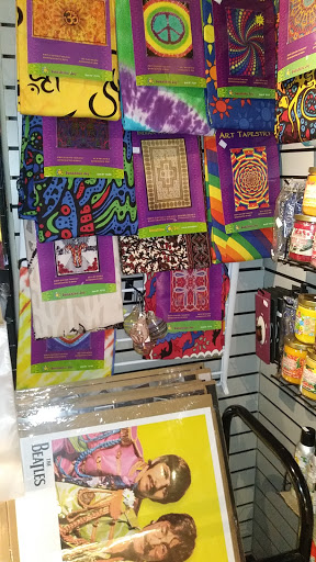 Tobacco Shop «Emporium Tobacco & Gift Shop», reviews and photos, 131 Strongs Ave, Rutland, VT 05701, USA