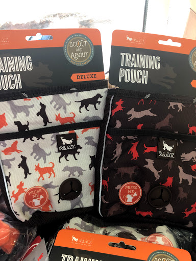 Pet Supply Store «Lazy Creek Discount Pet Food & Supplies», reviews and photos, 351 E Church St, Leesville, SC 29070, USA