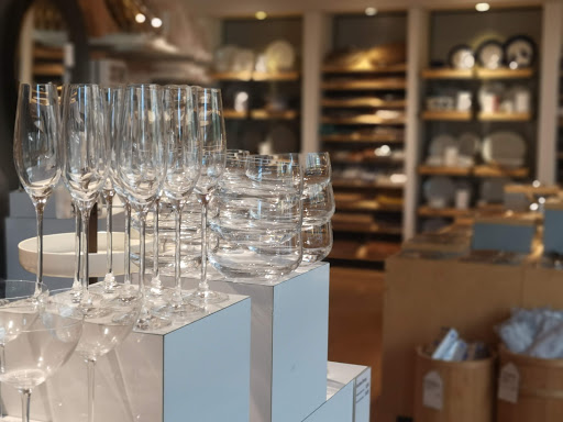 Furniture Store «Crate and Barrel», reviews and photos, 3965 Townsfair Way, Columbus, OH 43219, USA