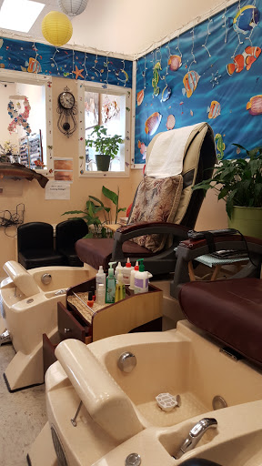 Beauty Supply Store «Sally Beauty», reviews and photos, 3475 Bethel Rd SE #121, Port Orchard, WA 98366, USA