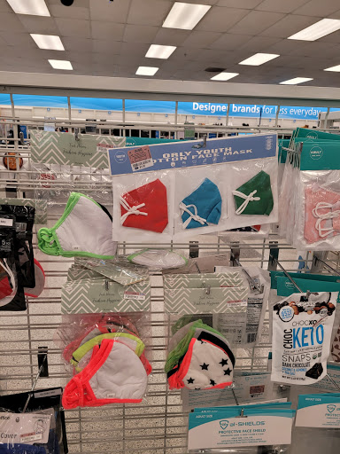 Clothing Store «Ross Dress for Less», reviews and photos, 30 Malphrus Rd, Bluffton, SC 29910, USA