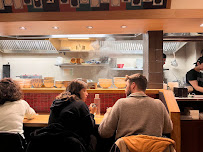 Atmosphère du Restaurant de nouilles (ramen) Ippudo Saint- Germain à Paris - n°1
