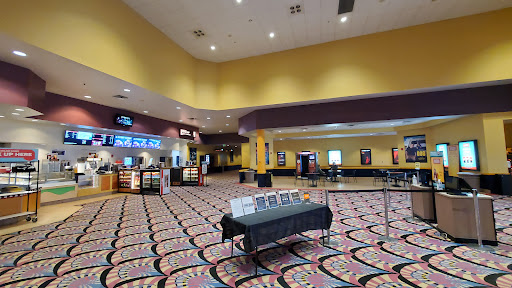 Movie Theater «LEVIS COMMONS 12», reviews and photos, 2005 Hollenbeck Dr, Perrysburg, OH 43551, USA