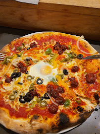 Plats et boissons du Pizzeria Bella Pizza à Chaumont-en-Vexin - n°15