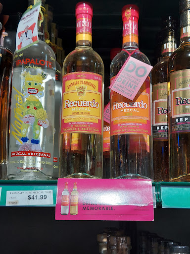 Liquor Store «Big Daddys Liquors», reviews and photos, 5450 N State Rd 7, Fort Lauderdale, FL 33319, USA