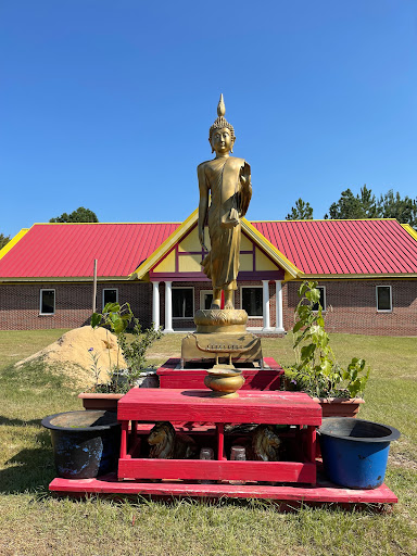 Wat Mungmesrisuk Buddhist Meditation Center