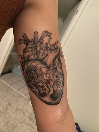 Explore line tattoo ideas, creative tattoo ideas in Saint Petersburg, available at Buku Tattoo Studio