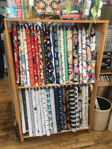 Quilt Shop «Thimbles», reviews and photos, 940 S State St, Lockport, IL 60441, USA