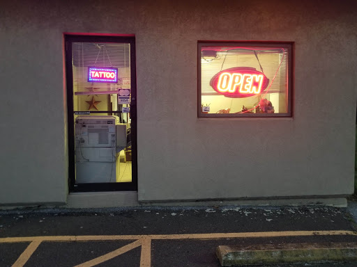 Tattoo Shop «Wizards World of Tattoos Inc», reviews and photos, 6721 Perkiomen Ave, Birdsboro, PA 19508, USA