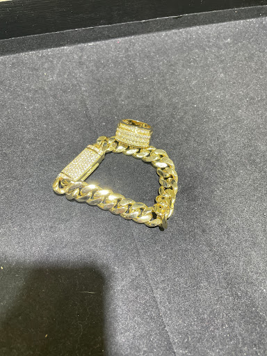 Jeweler «JewelZ Diamond Co.», reviews and photos, 6301 NW Loop 410, San Antonio, TX 78238, USA