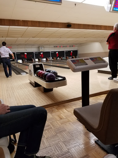 Bowling Alley «Eden Lanes», reviews and photos, 10159 Cermak Rd, Westchester, IL 60154, USA