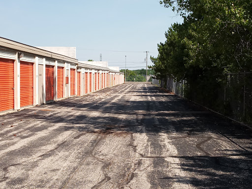 Self-Storage Facility «Public Storage», reviews and photos, 4750 S 108th St, Greenfield, WI 53228, USA