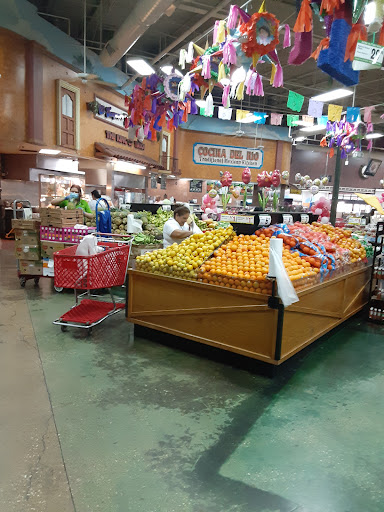 Grocery Store «El Rio Grande #7», reviews and photos, 10325 Lake June Rd #400, Dallas, TX 75217, USA