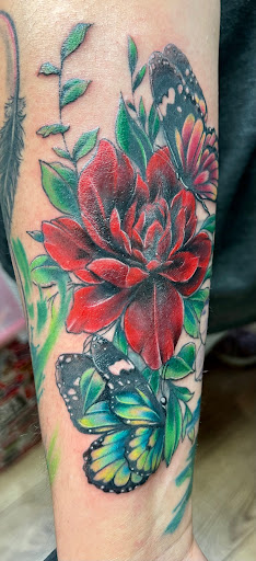 Explore family birth flower tattoo ideas, creative tattoo ideas in Jefferson, available at Slammin Ink Tattoo