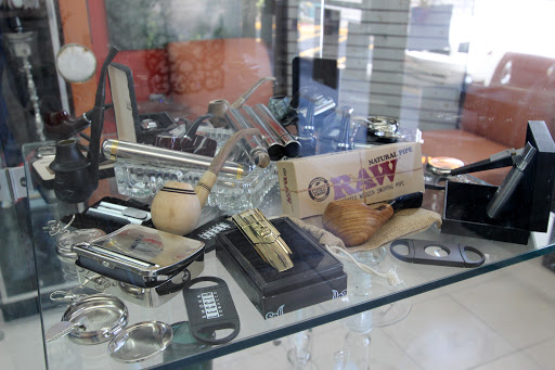 Tobacco Shop «One Stop Smoke Shop», reviews and photos, 1792 NE 163rd St, North Miami Beach, FL 33162, USA