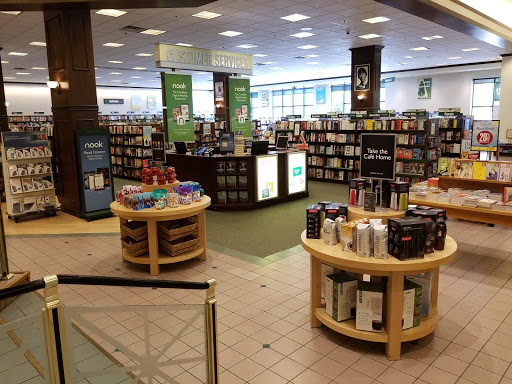 Book Store «Barnes & Noble», reviews and photos, 760 SE Maynard Rd, Cary, NC 27511, USA