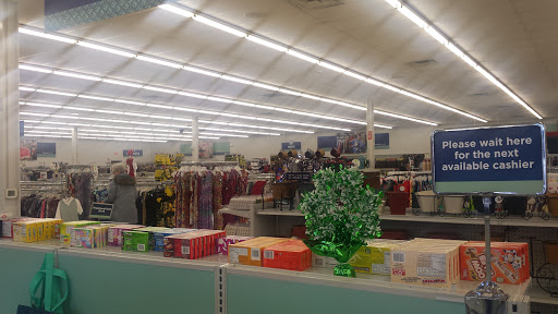 Thrift Store «Green Bay East Goodwill Retail Store & Training Center», reviews and photos