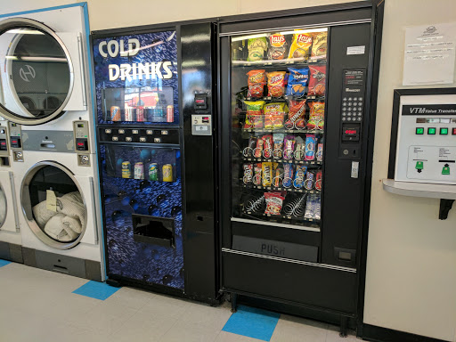 Laundromat «Sudz Laundry Center», reviews and photos, 2400 Newport Blvd, Costa Mesa, CA 92627, USA