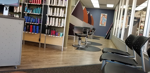 Hair Salon «Great Clips», reviews and photos, 901 W Foothill Blvd d, Upland, CA 91786, USA