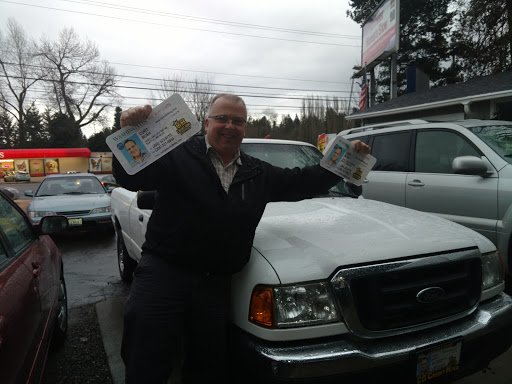 Used Car Dealer «CB Credit King Auto Sales», reviews and photos, 10307 Lake City Way NE, Seattle, WA 98125, USA