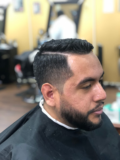 Barber Shop «Upscale Barbers», reviews and photos, 1884 Lawrenceville Suwanee #4, Lawrenceville, GA 30043, USA