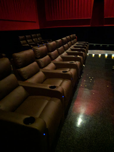 Movie Theater «Waterworks Cinemas», reviews and photos, 930 Freeport Rd, Pittsburgh, PA 15238, USA