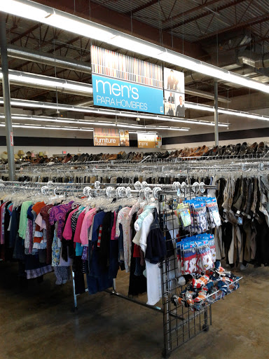 Thrift Store «Goodwill Central Texas - Dripping Springs», reviews and photos, 100 Commons Rd #2, Dripping Springs, TX 78620, USA