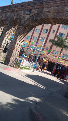 Do-it-yourself shops in Tijuana