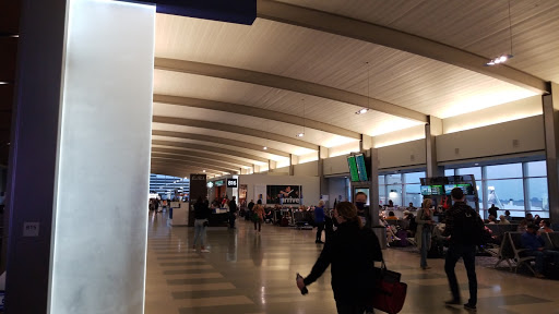 Coffee Shop «Starbucks», reviews and photos, 6850 Airport Blvd #28, Sacramento, CA 95837, USA