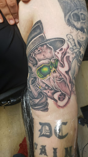 Tattoo Shop «Stone Age Tattoos», reviews and photos, 6009 GA-92, Acworth, GA 30102, USA