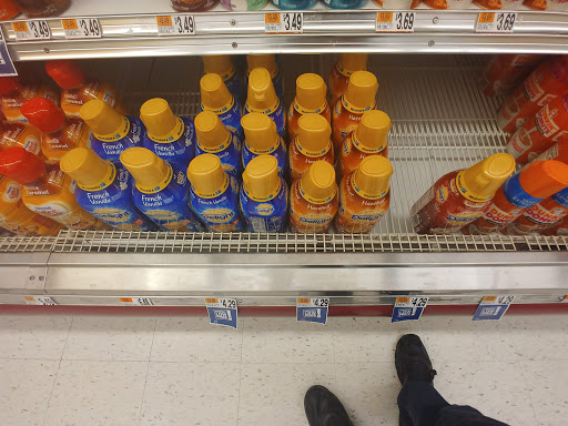 Grocery Store «Giant», reviews and photos, 61 Catoctin Cir NE, Leesburg, VA 20176, USA