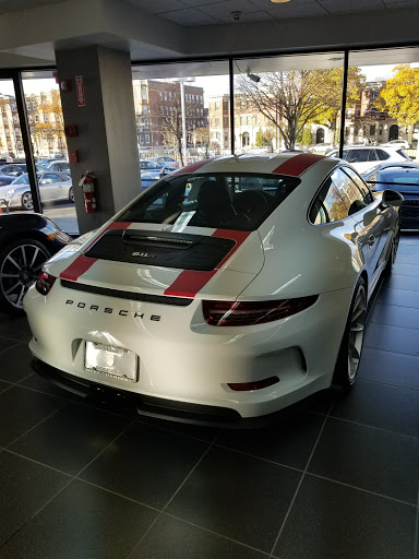 Honda Dealer «Herb Chambers Honda in Boston», reviews and photos, 1186 Commonwealth Avenue, Boston, MA 02134, USA