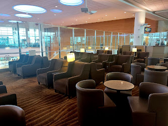 Plaza Premium Lounge (Departures) Winnipeg Richardson International Airport (YWG)