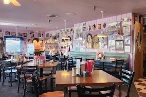 Peggy Sue's 50's Diner image