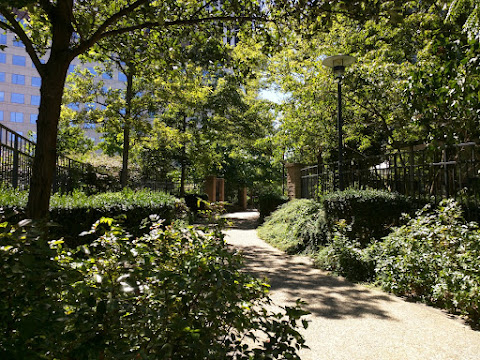 La Table des Artistes by null