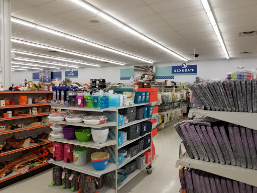 Thrift Store «Green Bay East Goodwill Retail Store & Training Center», reviews and photos