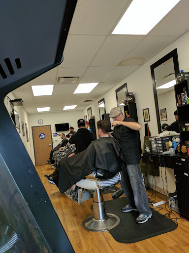 Barber Shop «Top Rank Barbershop», reviews and photos, 2828 E St, Sacramento, CA 95816, USA