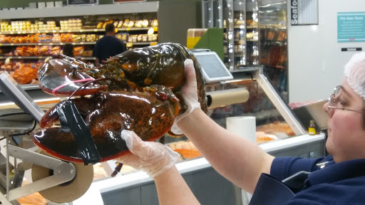 Grocery Store «H-E-B Grocery», reviews and photos, 20311 Champion Forest Dr, Spring, TX 77379, USA