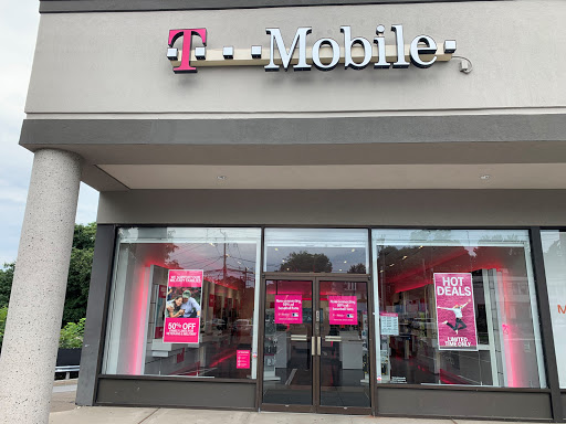 T-Mobile, 235 Main St, Norwalk, CT 06851, USA, 
