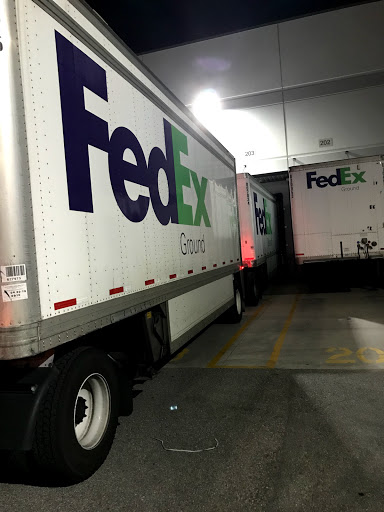 Mailing Service «FedEx Ground», reviews and photos, 5000 North Ridge Trail, Davenport, FL 33897, USA