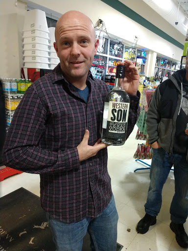 Liquor Store «Buy-Rite Liquors of Ocean Acres», reviews and photos, 100 Neptune Dr, Manahawkin, NJ 08050, USA