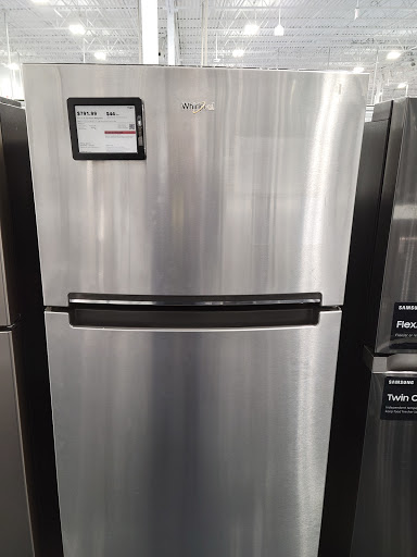 Electronics Store «Best Buy», reviews and photos, 3349 Fairlane Dr, Allen Park, MI 48101, USA