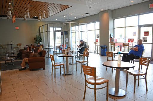 Toyota Dealer «St Charles Toyota», reviews and photos, 2651 E Main St, St Charles, IL 60174, USA