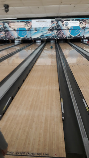 Bowling Alley «Kiamesha Lanes», reviews and photos, 4685 NY-42, South Fallsburg, NY 12779, USA