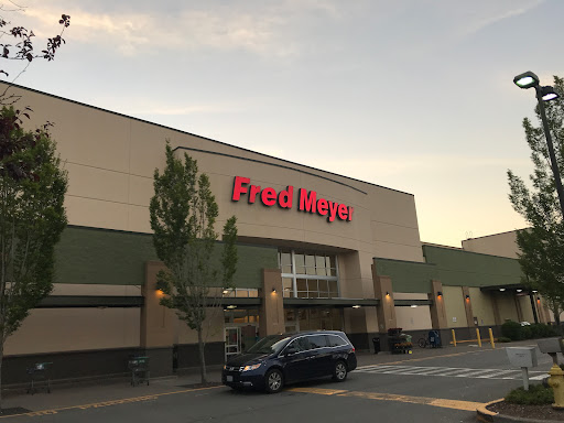 Grocery Store «Fred Meyer», reviews and photos, 17667 NE 76th St, Redmond, WA 98052, USA