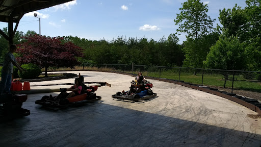 Entertainment «Chuckles», reviews and photos, 286 Chuckles Pkwy, Crossville, TN 38555, USA