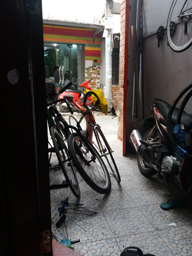 Bicycle stores and workshops Ho Chi Minh